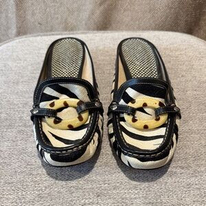 Talbots Women’s Moccasins in Zebra Black and Cream